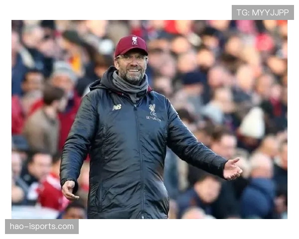 塔瓦雷斯高位逼抢与快速转换的战术体系解析