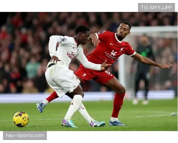 奥纳纳如何应对利物浦的高节奏冲击？——比赛适应性解析