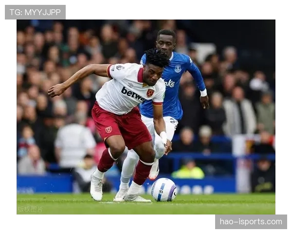 库杜斯：加纳进攻核心的战术角色与责任解析